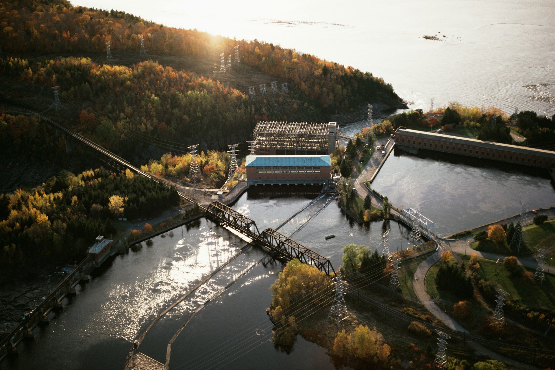 Small Hydroelectric Plant Management KPIs Dashboard