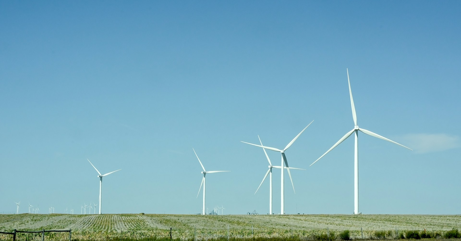 Wind Energy Consulting and Installation KPIs Dashboard